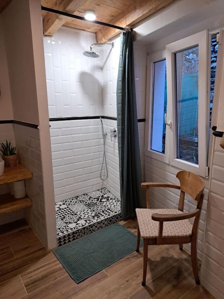 Apartament Archangelo St Michael Colonno Kültér fotó